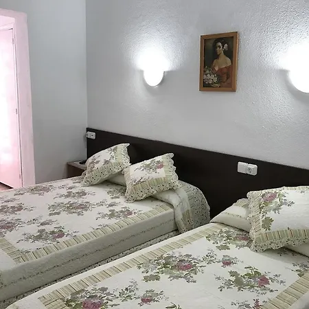 Playa Sol Costa Brava Guest house